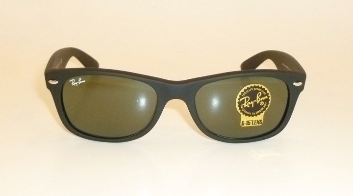 New RAY BAN Sunglasses Matte Black Rubber WAYFARER  RB 2132 622  G-15 Glass 52mm