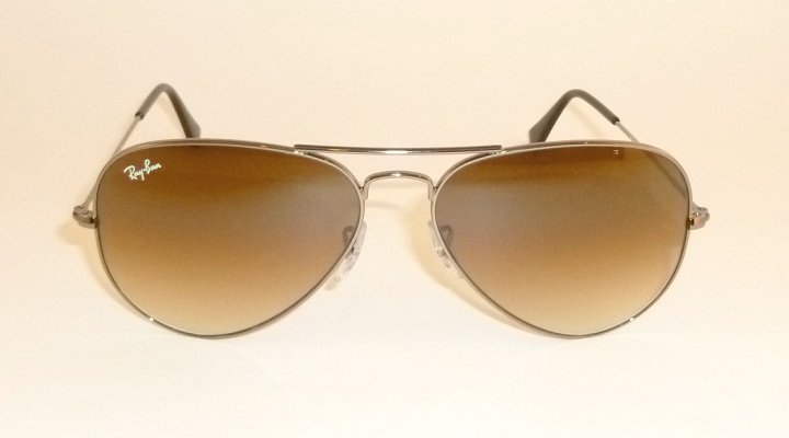 New RAY BAN  Aviator  Gunmetal Frame  RB 3025 004/51  Gradient Brown Lenses 55mm