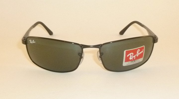New  RAY BAN  Sunglasses  Black Frame  RB 3498 002/71  Green Lenses  61mm