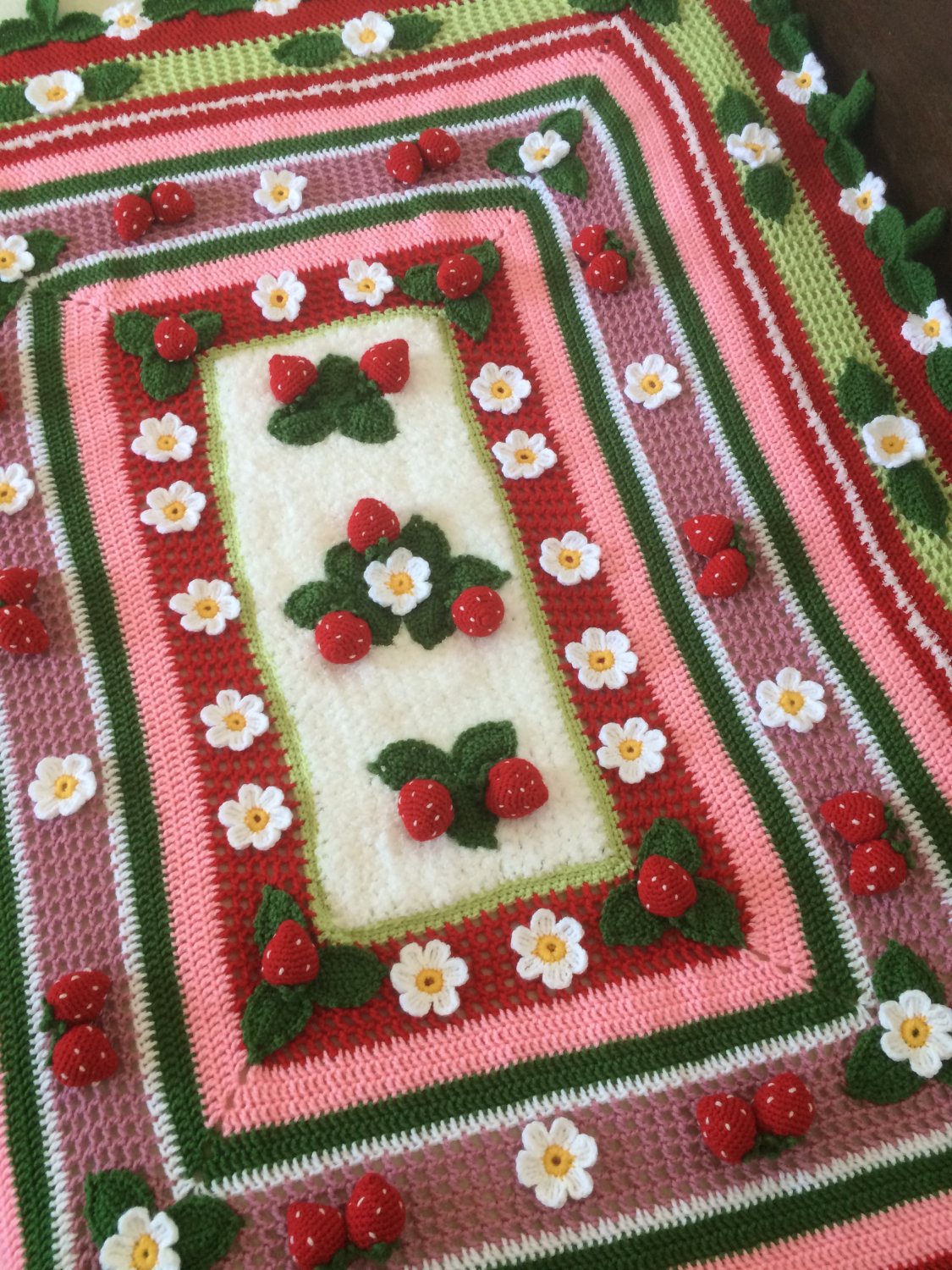 Crochet Strawberry Blanket