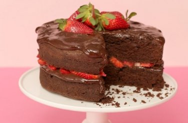 Chocolate Strawberry Cake