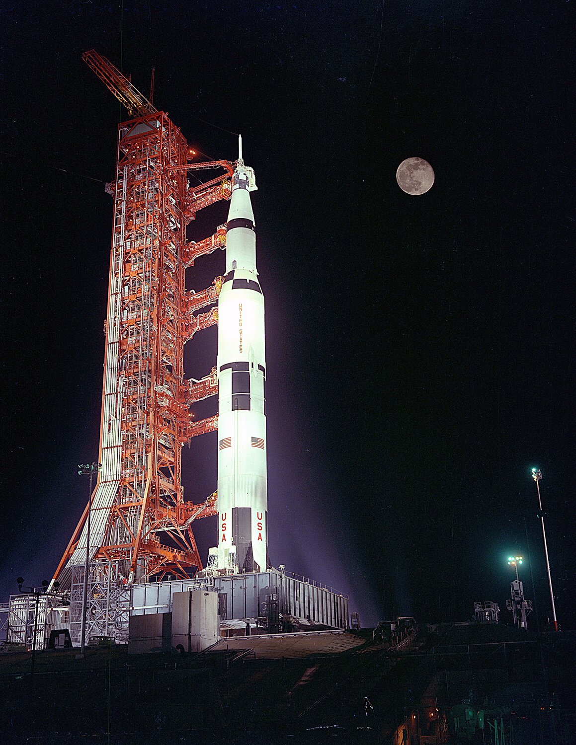 APOLLO 17 SATURN V AT LAUNCH PAD 39A UNDER FULL MOON - 8X10 NASA PHOTO ...