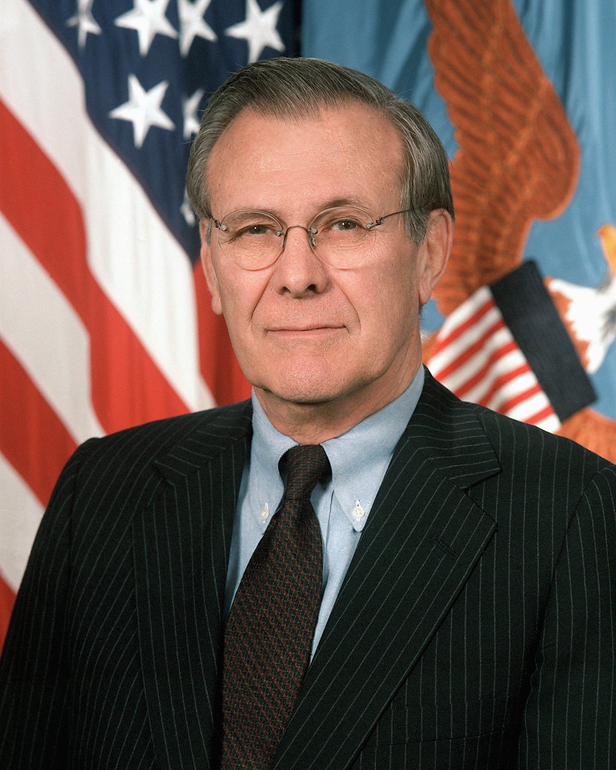 FORMER SECRETARY OF DEFENSE DONALD RUMSFELD - 8X10 PHOTO (EP-682)