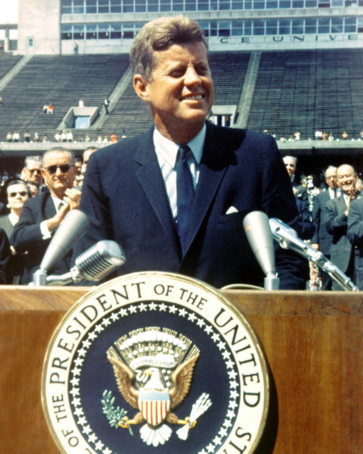 JOHN F. KENNEDY HISTORIC SPEECH AT RICE UNIV 09/12/1962 8X10 NASA PHOTO (EP-005)