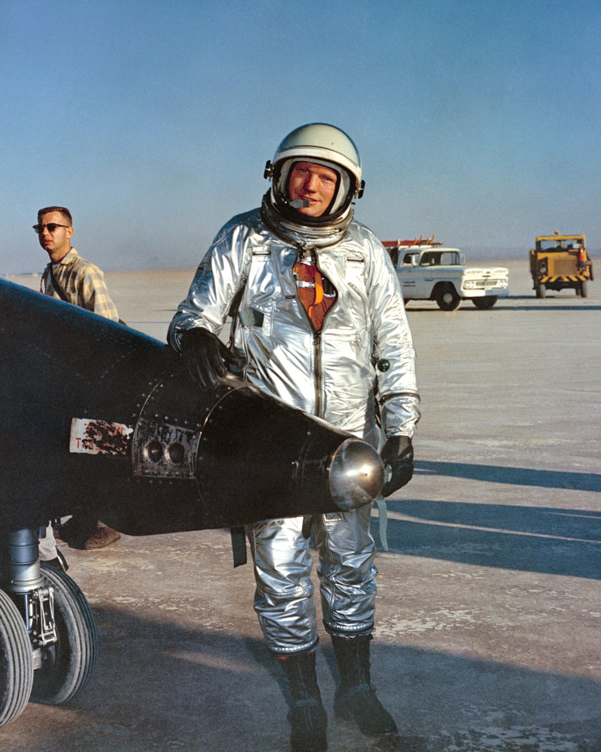 TEST PILOT NEIL ARMSTRONG STANDS NEXT TO X-15 AIRCRAFT 8X10 NASA PHOTO ...