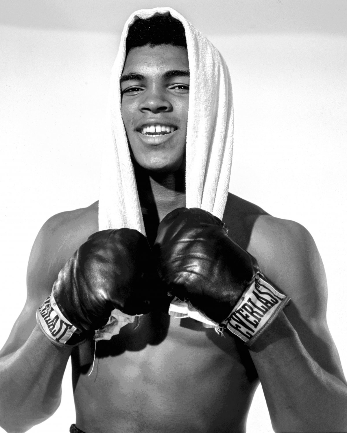 20 Year Old Boxer Cassius Clay In 1962 8x10 Photo Zy 142