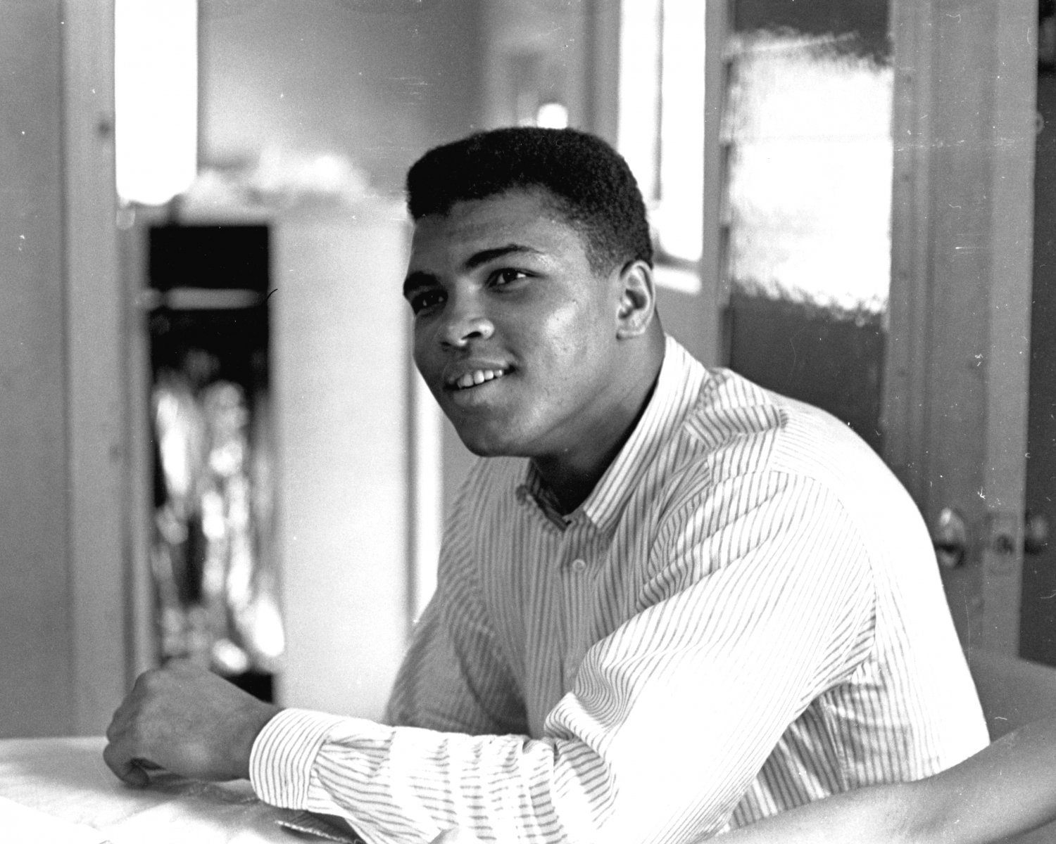 Boxer Cassius Clay Muhammad Ali In February 1964 8x10 Publicity Photo