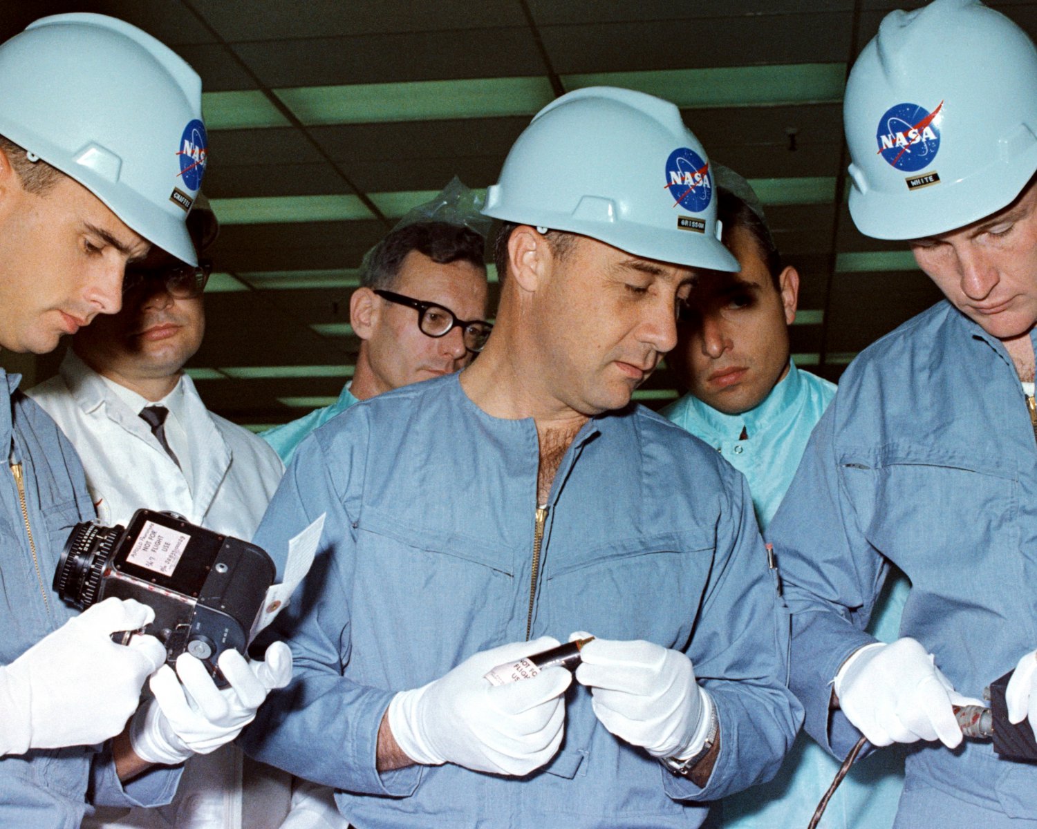 APOLLO 1 ASTRONAUTS ROGER CHAFFEE, GUS GRISSOM AND ED WHITE - 8X10 NASA ...