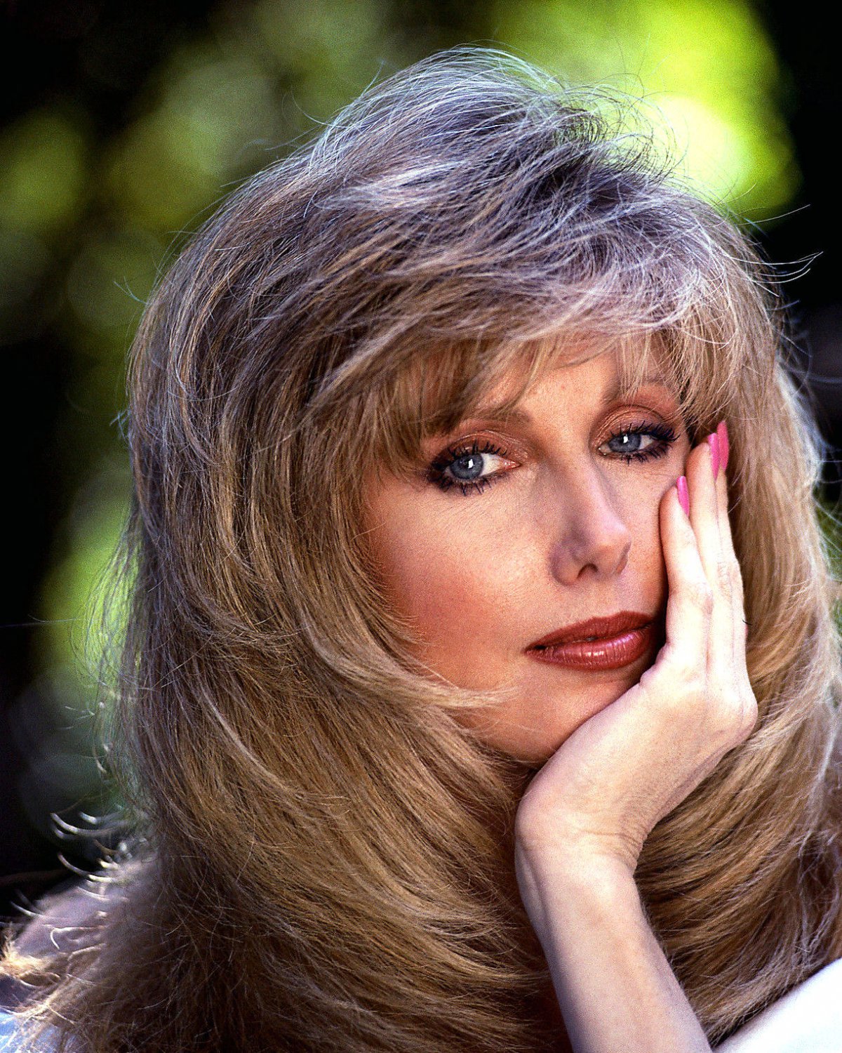 ACTRESS MORGAN FAIRCHILD - 8X10 PUBLICITY PHOTO (ZY-231)