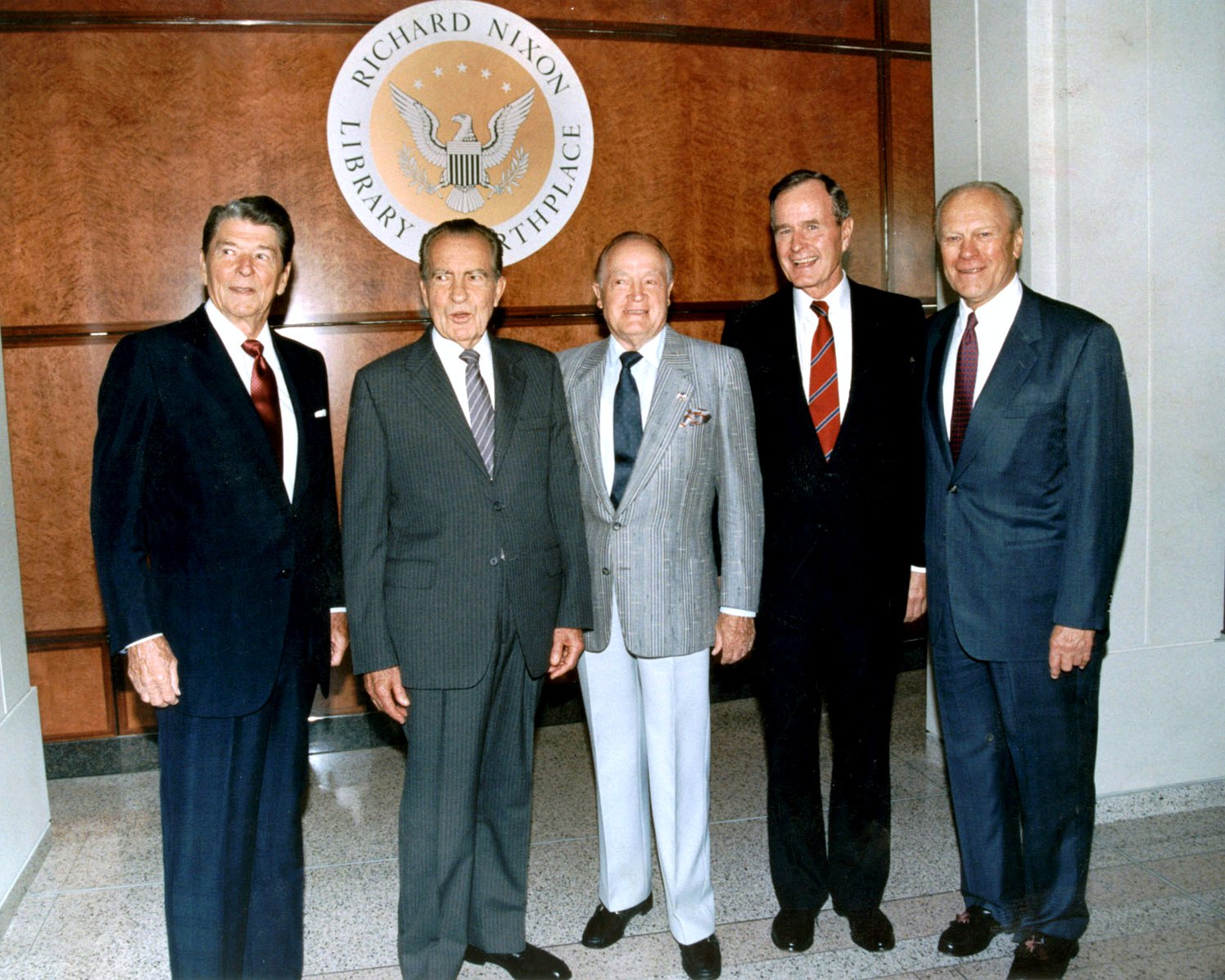 Presidents Reagan Nixon Bush And Ford With Bob Hope 1990 8x10 Photo Ep 588 2745