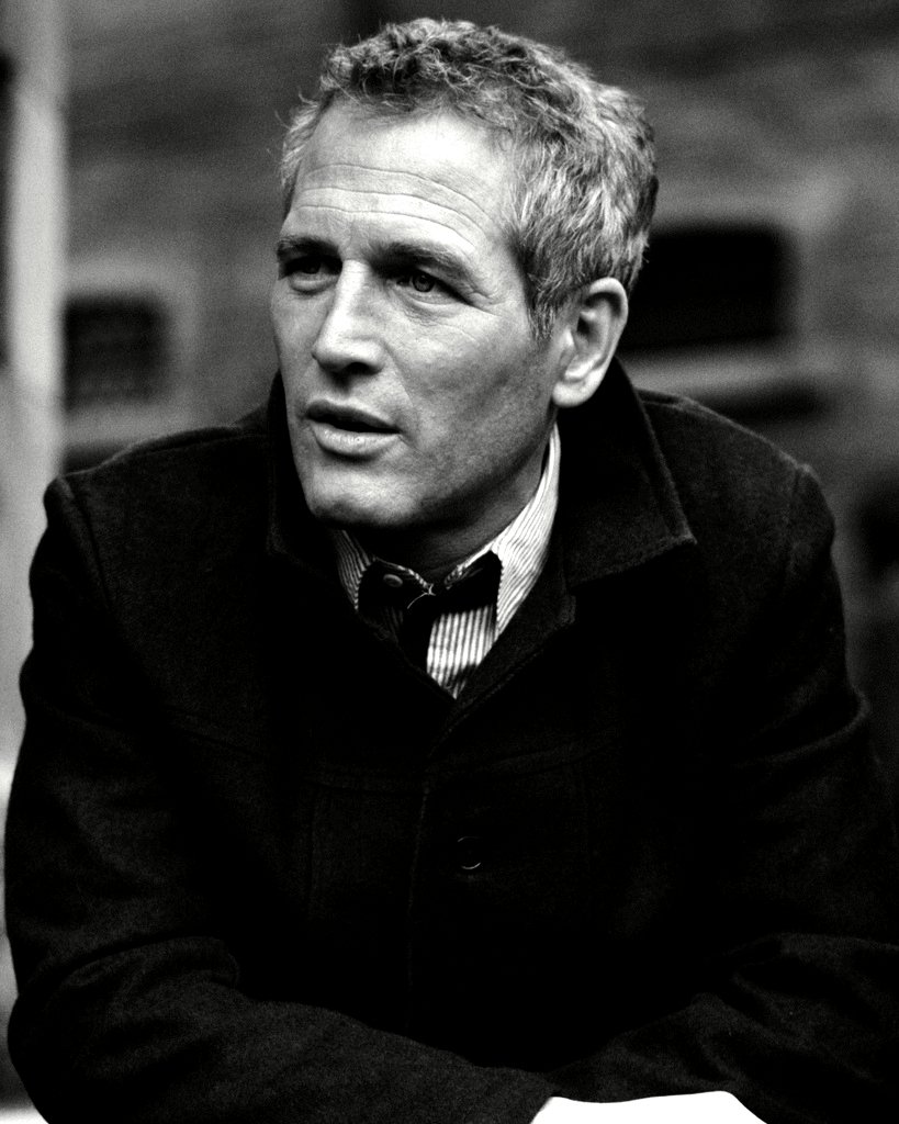 PAUL NEWMAN ACADEMY AWARD-WINNING ACTOR - 8X10 PUBLICITY PHOTO (ZZ-420)