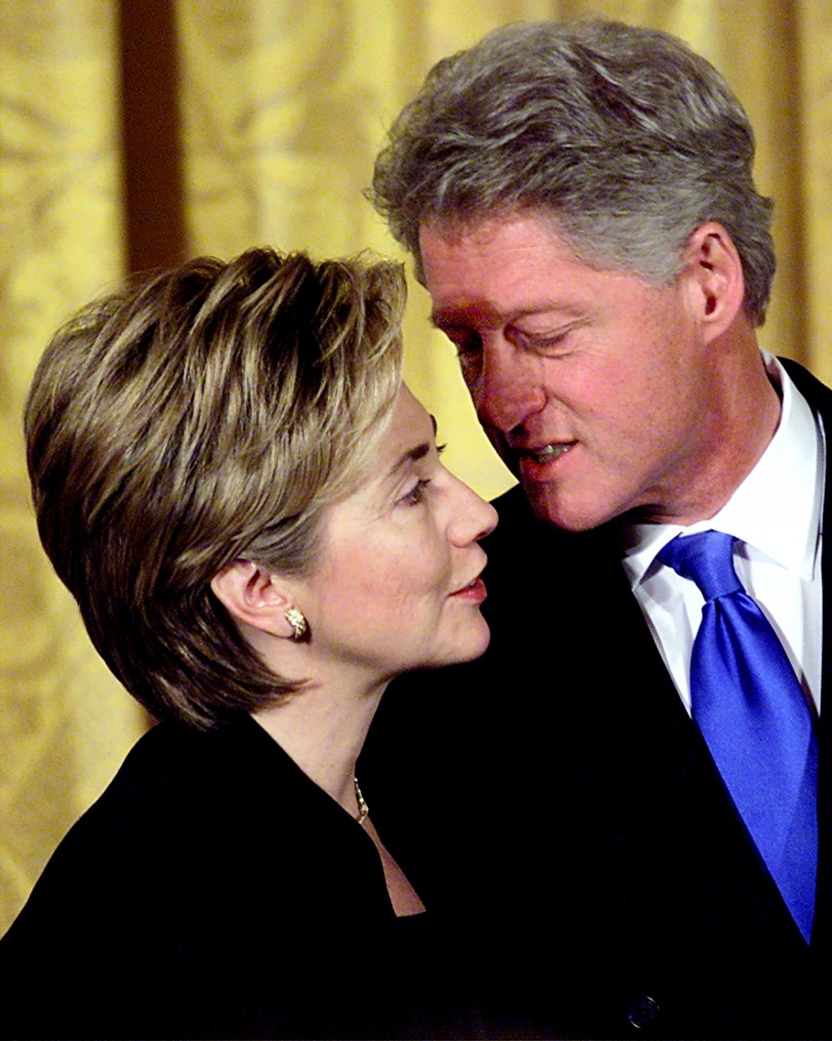 PRESIDENT BILL CLINTON AND FIRST LADY HILLARY RODHAM CLINTON 8X10 PHOTO (DD-146)