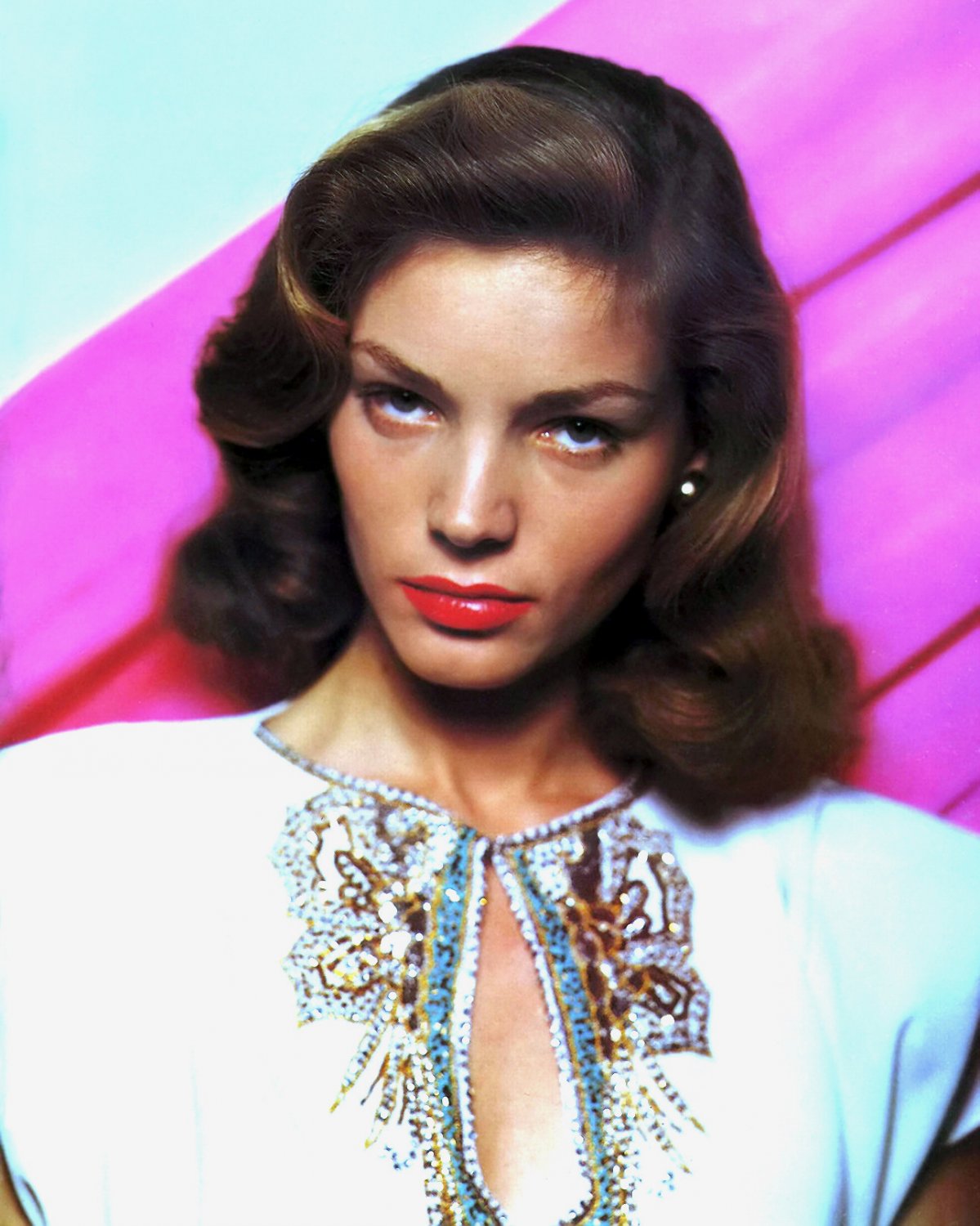 Actress Lauren Bacall 8x10 Publicity Photo Da 157