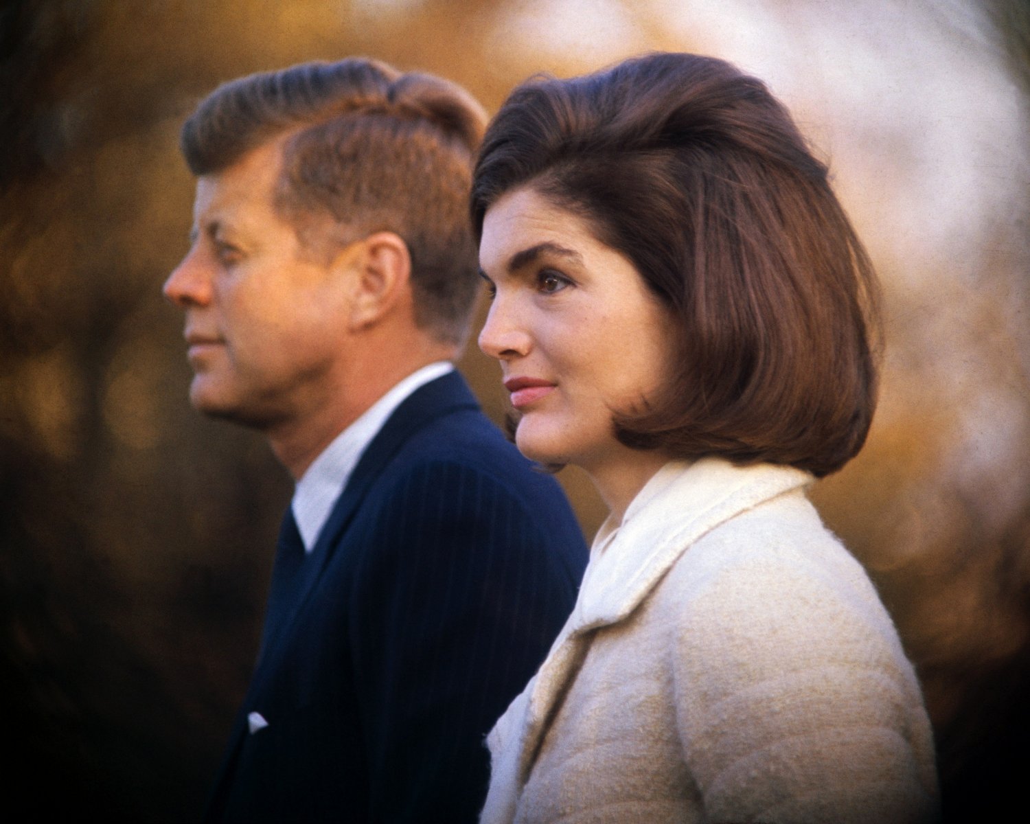 President John F Kennedy And First Lady Jacqueline In 1963 8x10 Photo Zy 334 