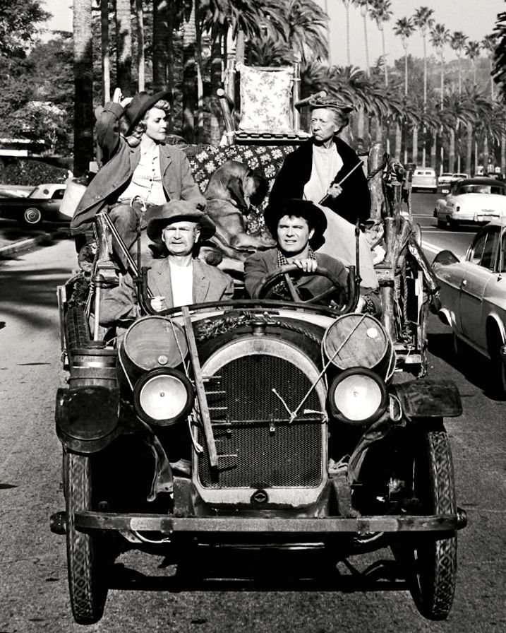 The Cast of the Beverly Hillbillies 8x10 Color Photo 