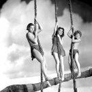 JOHNNY WEISSMULLER & MAUREEN O'SULLIVAN IN "TARZAN'S NEW YORK ADVENTURE" 8X10 PHOTO (AB-207) JOHNNY WEISSMULLER & MAUREEN O'SULLIVAN IN "TARZAN'S NEW YORK ADVENTURE" 8X10 PHOTO (AB-207)