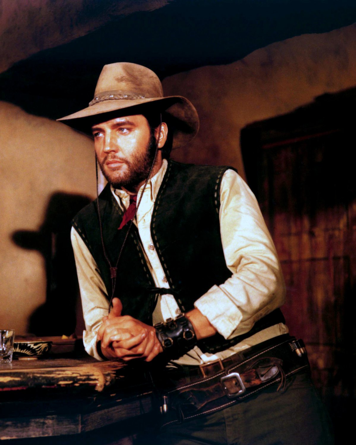 elvis-presley-in-the-1969-western-film-charro-8x10-publicity-photo