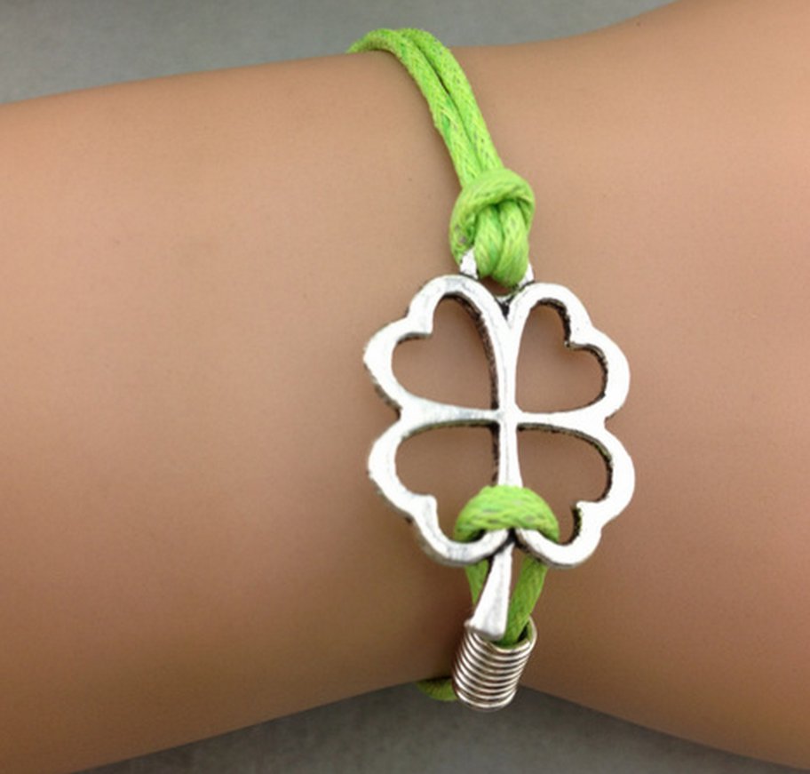 Free Shipping Clover Bracelet - Four-Leaf Lucky Clover Charm Bracelet