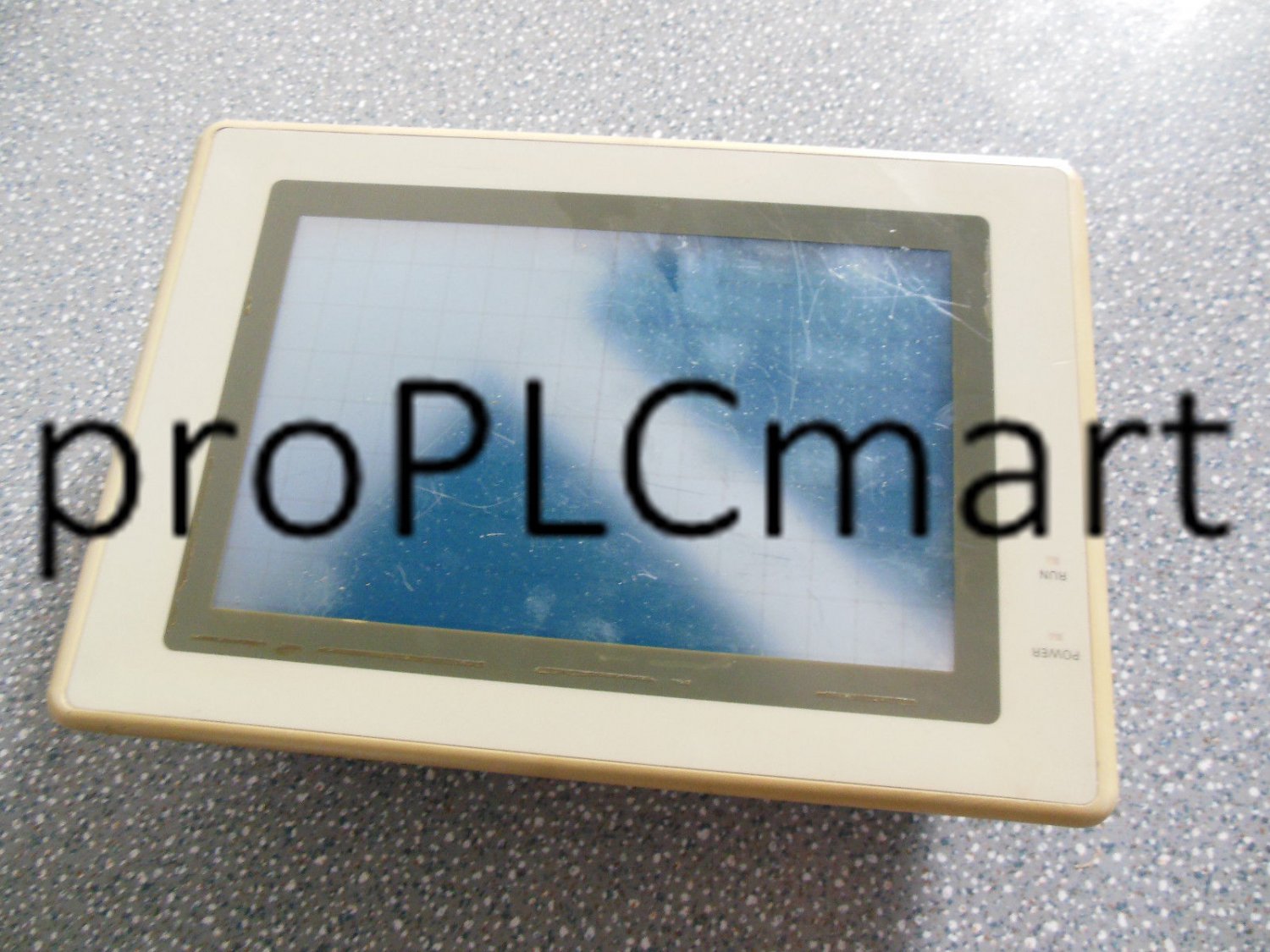 OMRON PANEL NT600S-ST121-EV3 EXPEDITED SHIPPING NT600SST121EV3 USED
