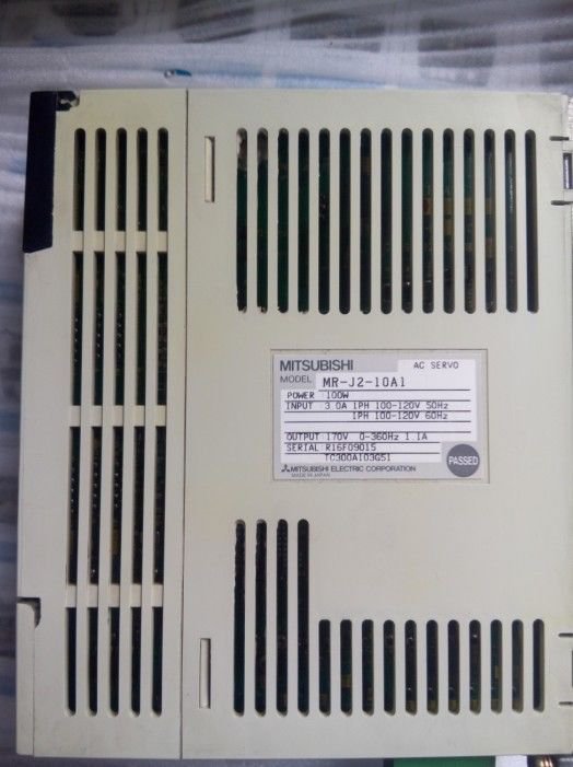 Mitsubishi Servo Drive MR-J2-10A1 EXPEDITED SHIPPING MRJ210A1 USED