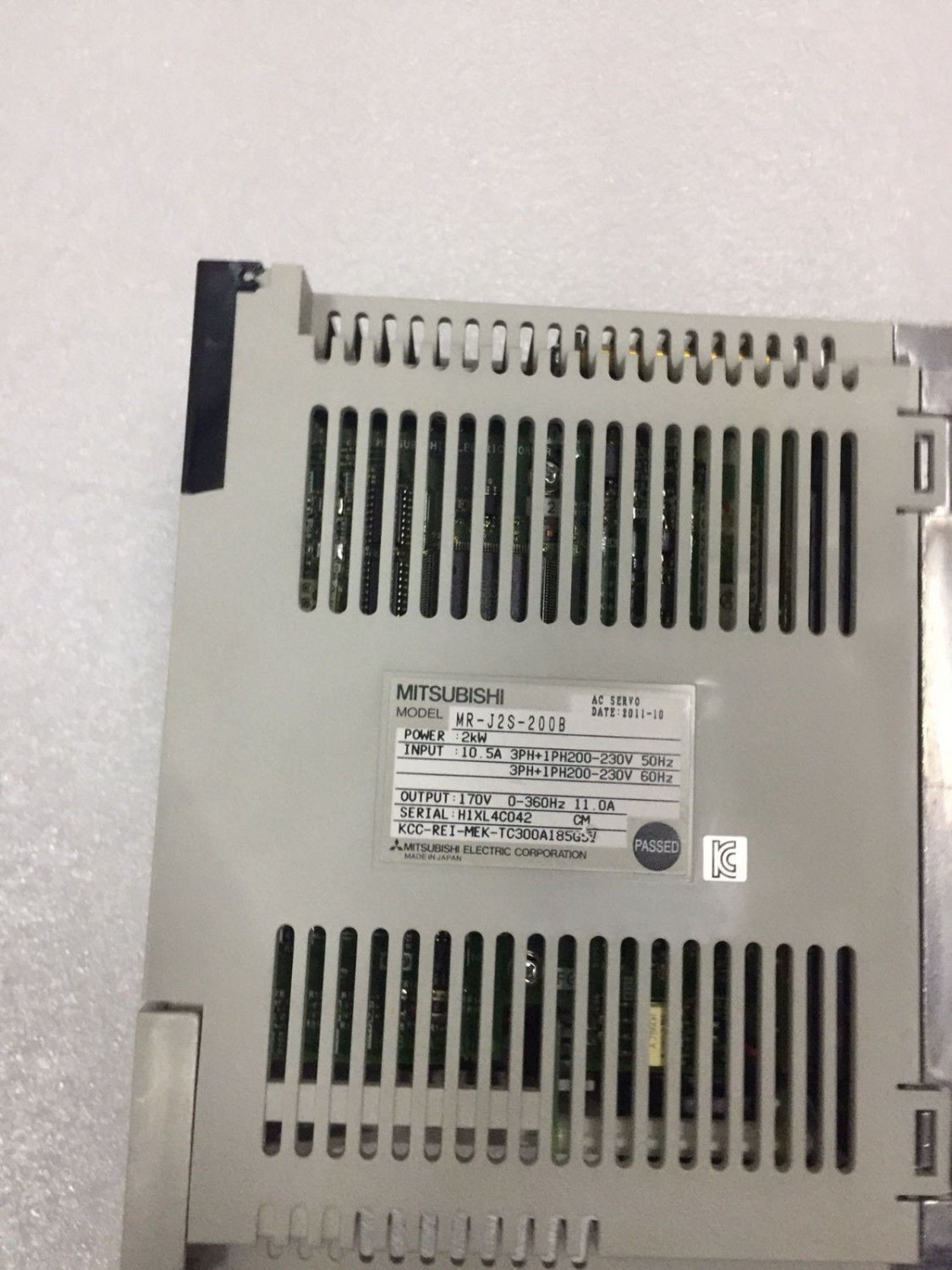 MITSUBISHI SERVO DRIVE MR-J2S-200B EXPEDITED SHIPPING MRJ2S200B USED