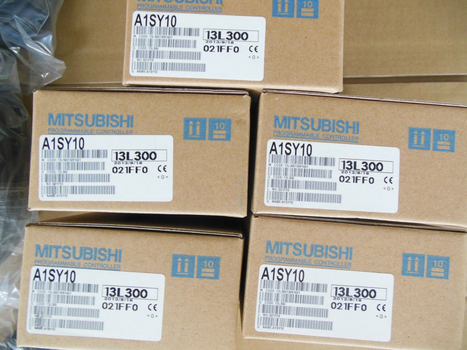 MITSUBISHI OUTPUT UNIT A1SY10 NEW EXPEDITED SHIPPING