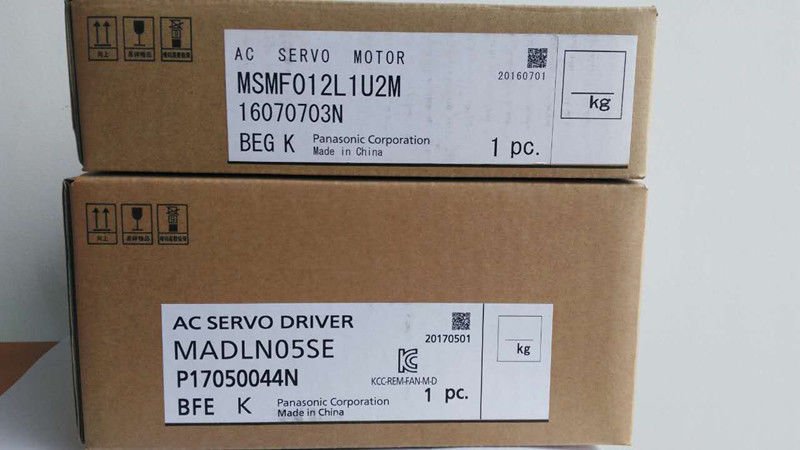 MSMF012L1U2M+MADLN05SE AC Servo motor drive kits 38mm 100w 3000rpm 0.32Nm