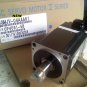 NEW YASKAWA SERVO MOTOR SGMJV-04AAA61 IN BOX