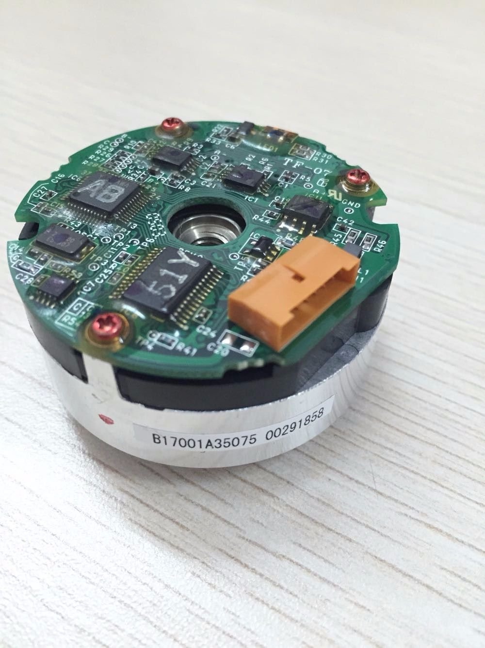Genuine New Yaskawa Encoder UTSIH-B17CK For SGMGH-75DCA61 AC Servo Motor