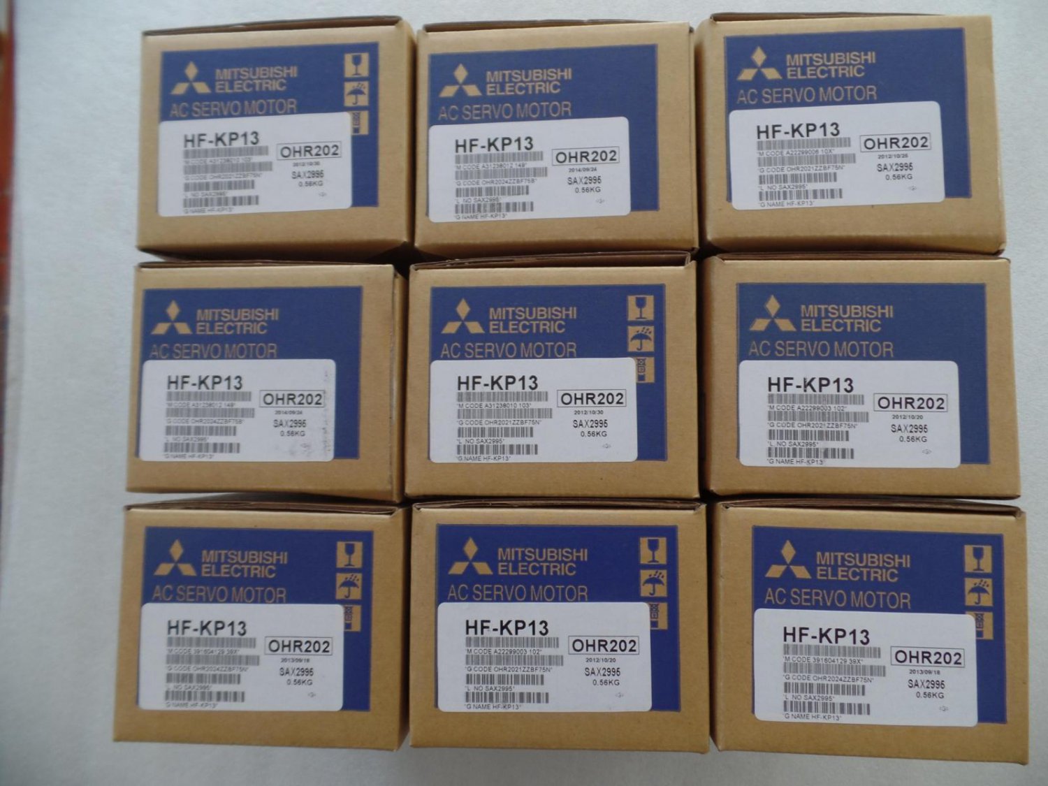 NEW&ORIGINAL MITSUBISHI HF-KP13 AC SERVO MOTOR HFKP13 in box