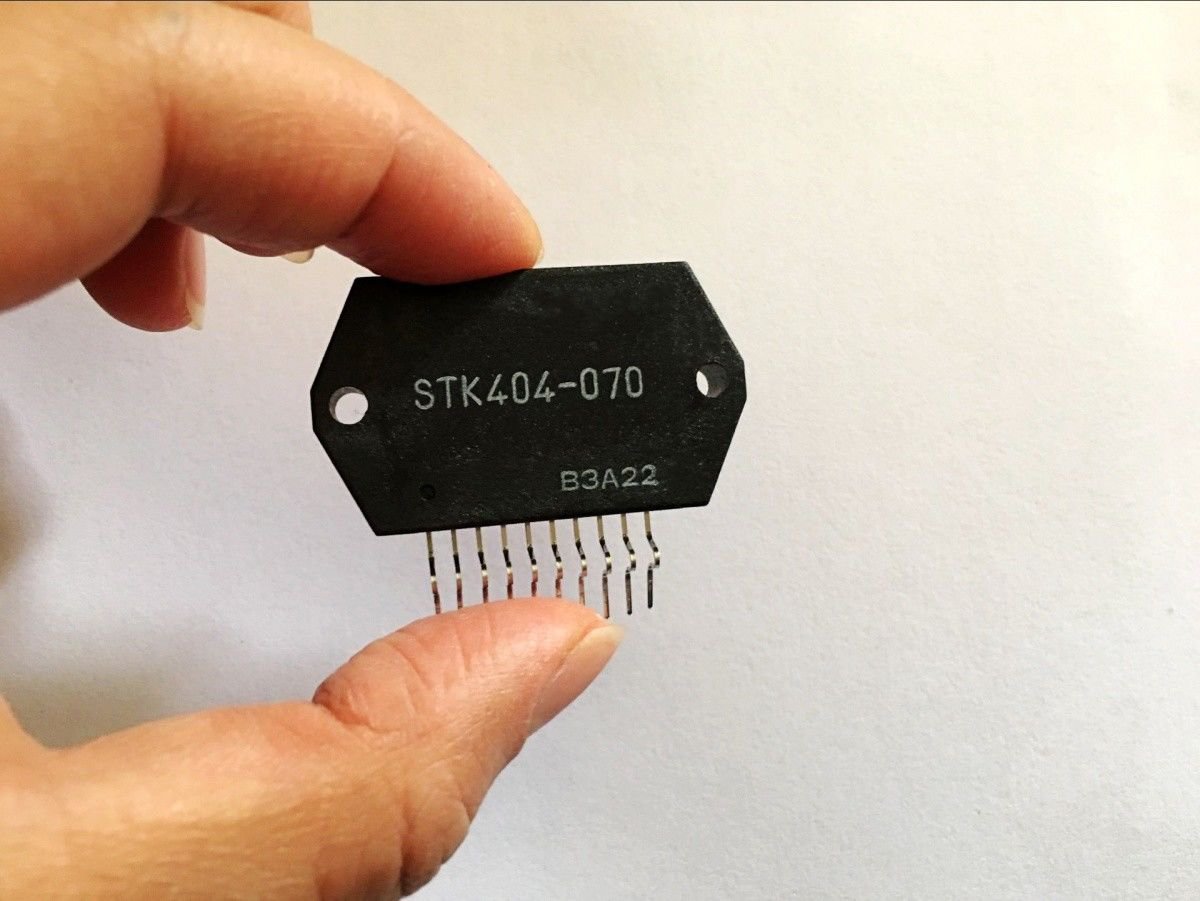 NEW and original STK404-070 IC HYBRID MOD AUD PWR AMP AB 1CH HYB-10