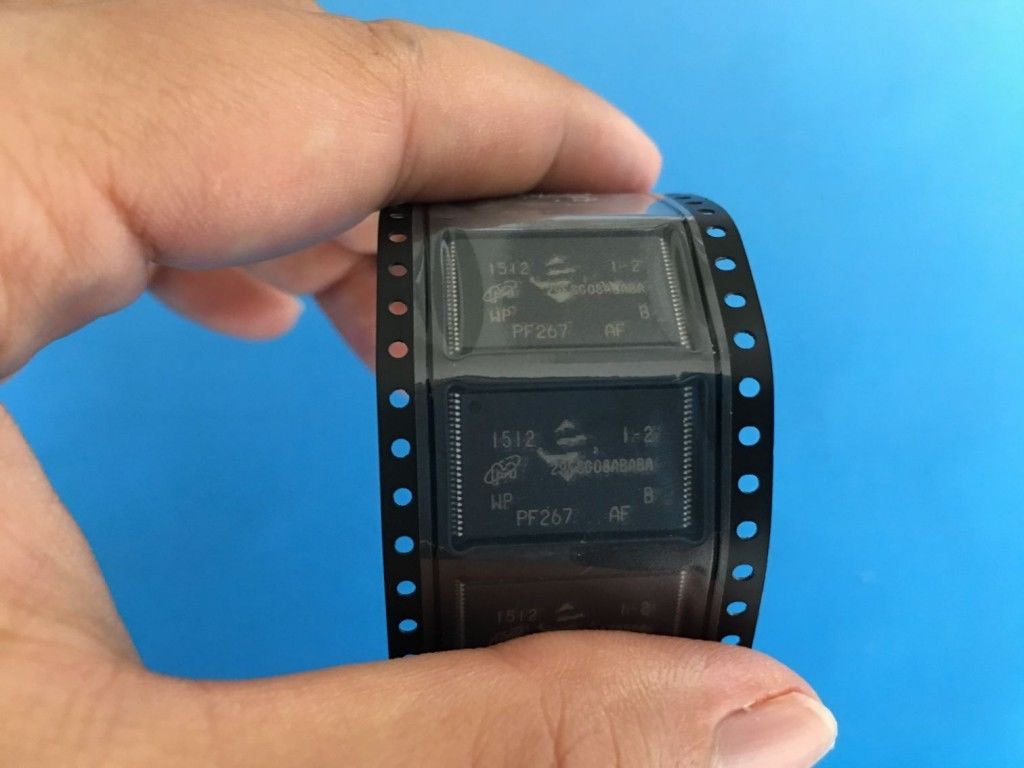 MT29F8G08ABABAWP MT29F8G08ABA 29F8G08ABABA TSOP-48 2pcs/lot