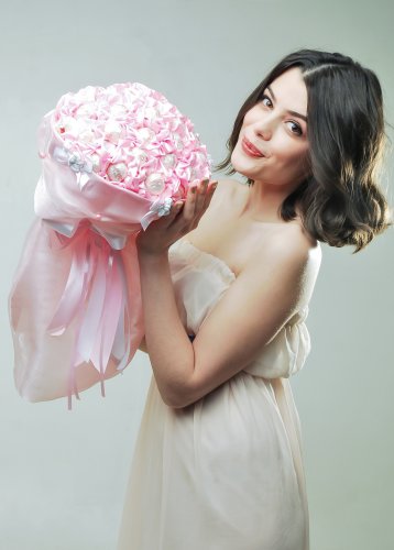 Chocolate Bouquet &acirc;��Wonderful moments&acirc;�� by Alexander Awe, creative gift