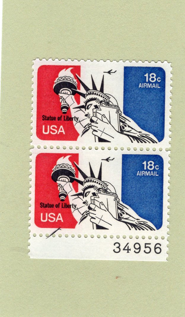 Statue of Liberty 18c Unused U.S. Air Mail Vertical Block of Two Postage Stamps