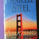 Amazing Grce By Danielle Steel PB Book, Fiction, Drama