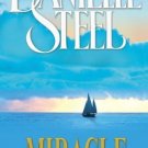 Miracle [Paperback] [Jul 03, 2006] Danielle Steel