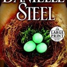 Family Ties: A Novel [Jun 29, 2010] Steel, Danielle