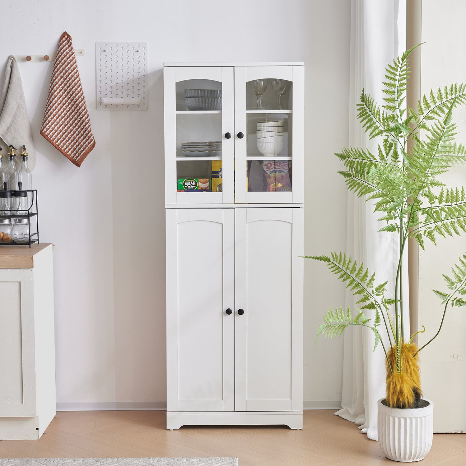 Adjustable Dividers Particleboard Triamine Veneer Acrylic Doors Sideboard White