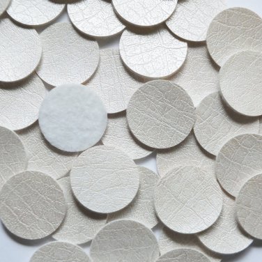 24mm Vinyl Disc White Metallic Leather No Hole Round Circle