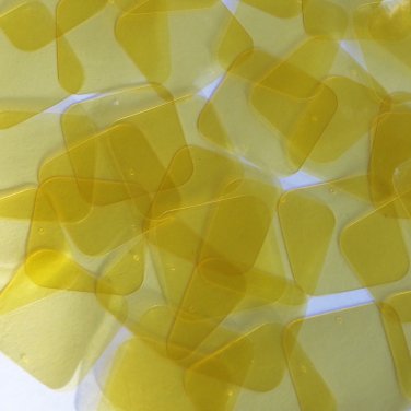 Square Vinyl Shape 30mm Yellow Go Go Transparent