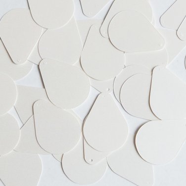 Pear Drop Sequin 1" Cream Vanilla Opaque Satin Pearl Loose Couture Paillettes
