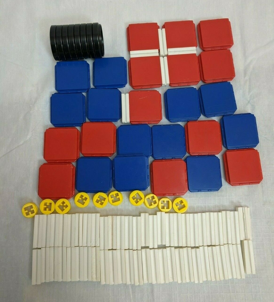 Tupperware Tupper Toys Build-O-Fun Pieces - Squares, Wheels, Connectors
