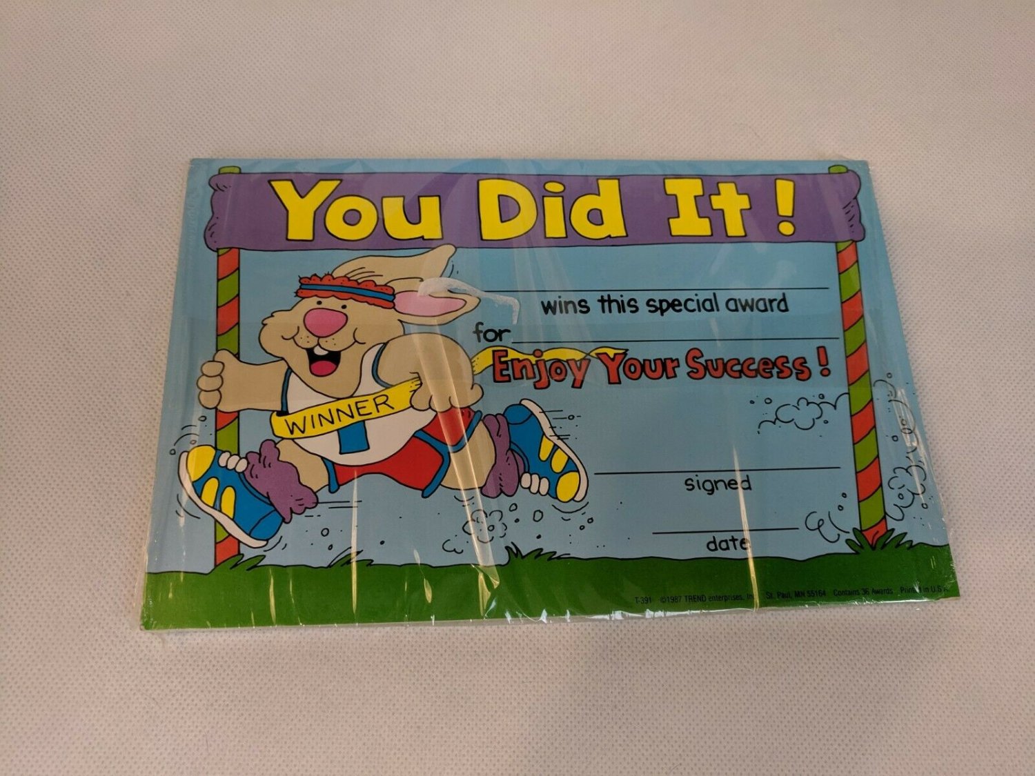 Trend Enterprises Recognition Awards You did It! Running Rabbit VTG 1987