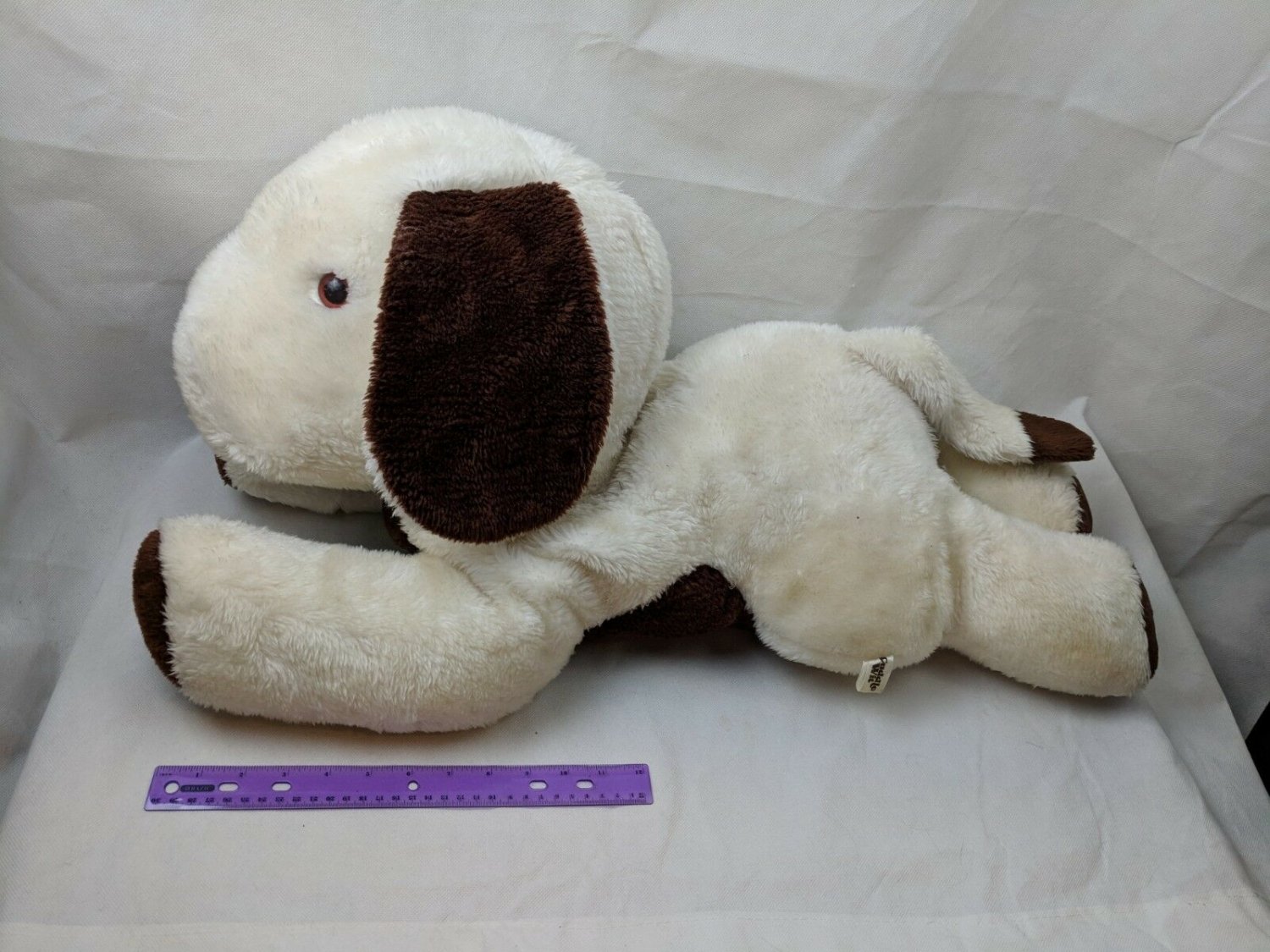 Vintage Cuddle Wit Puppy Dog White & Brown Large Big Jumbo Huge Plush 28" Long
