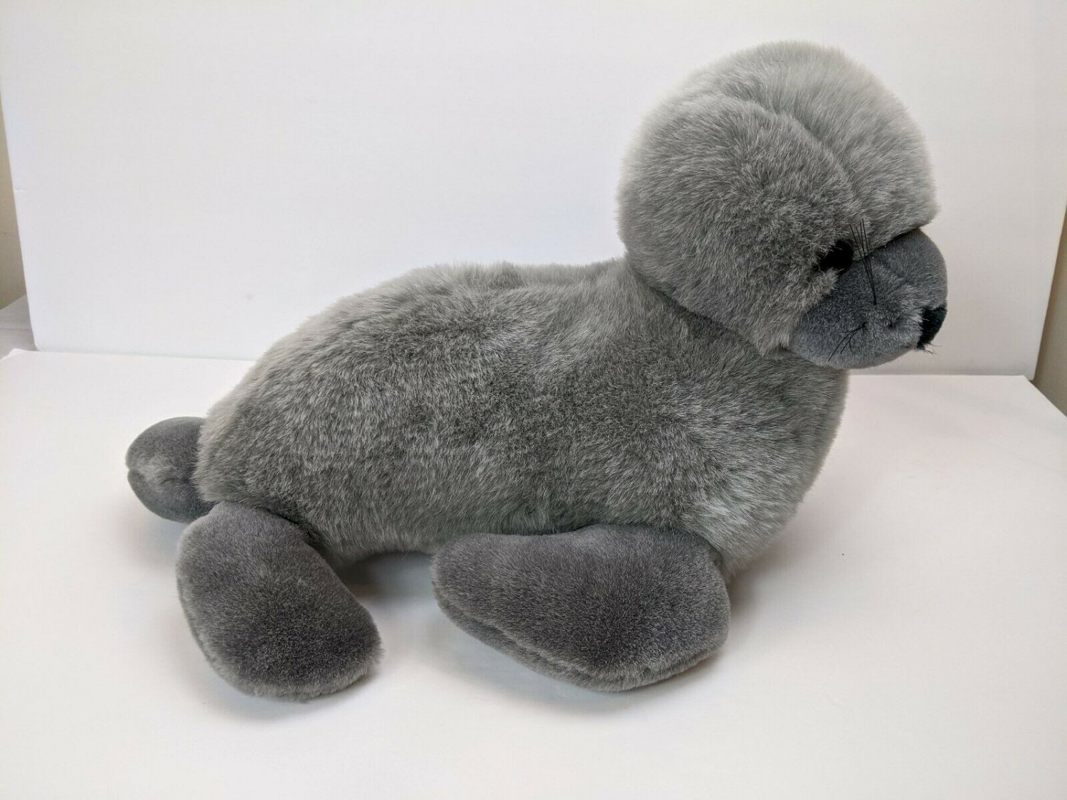 K&M Wild Republic Gray Seal Plush Stuffed Animal 10" Tall 15" Long EUC