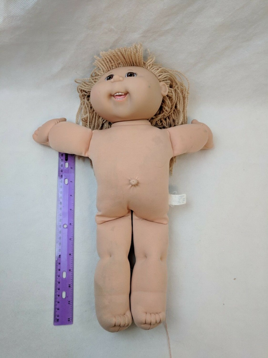2004 Cabbage Patch Kid Doll Play Along 16" Light Brown Yarn Hair Brown Eyes
