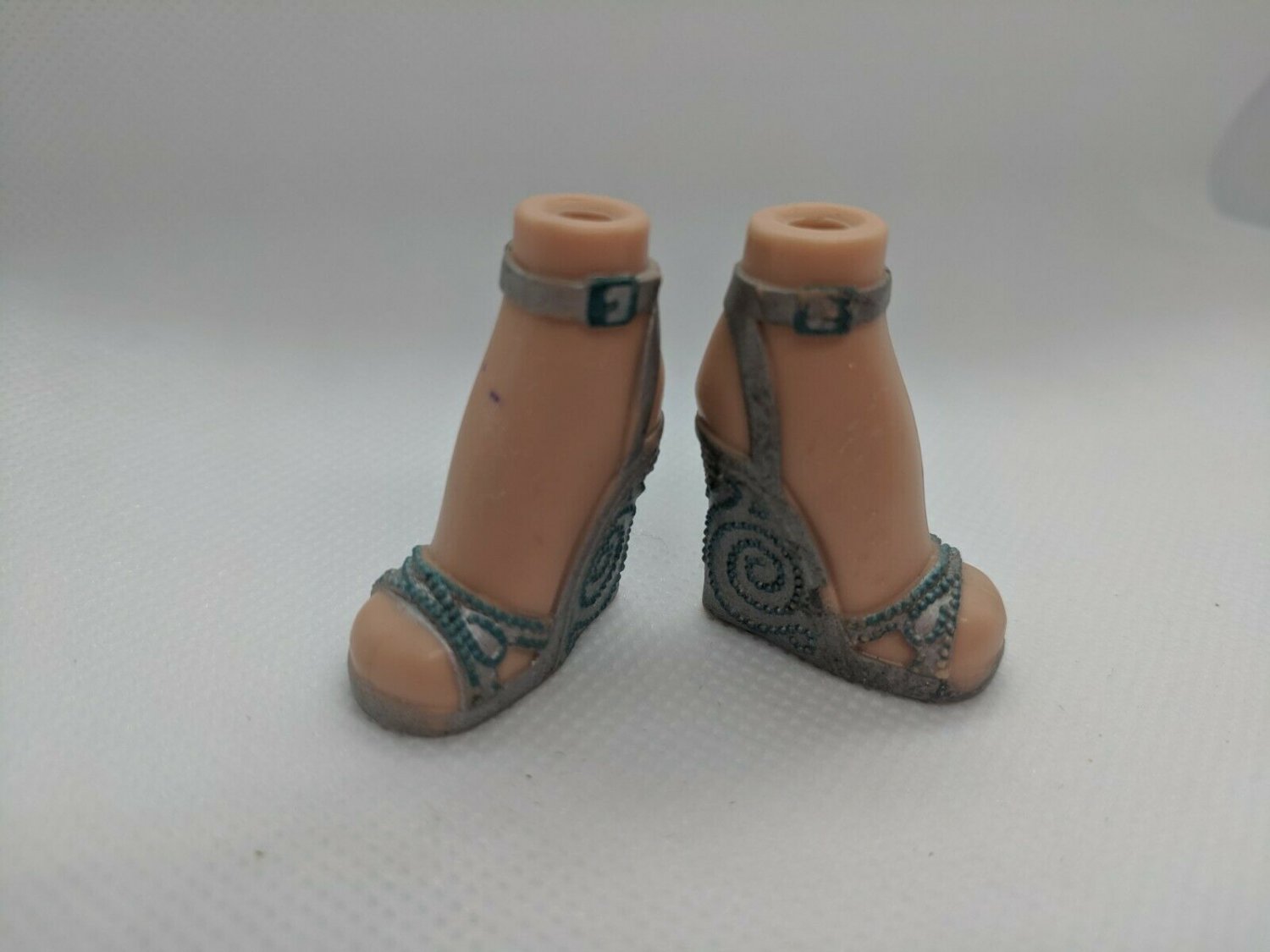 MGA Bratz Doll Silver & Aqua Strappy Heels Replacement Pair of Shoes #2