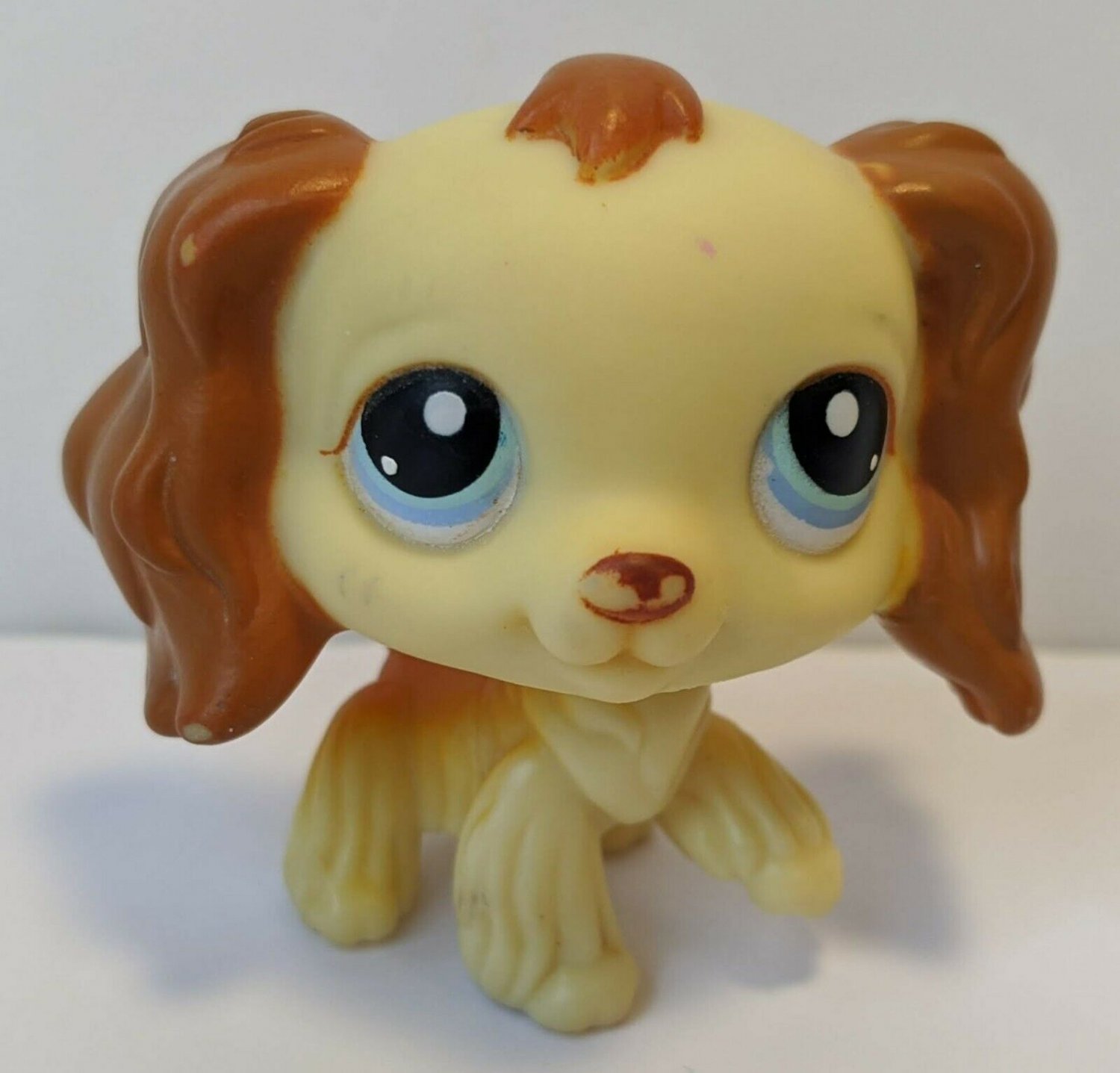 Littlest Pet Shop Dog Cocker Spaniel Puppy Dog Cream/Brown Blue Eyes #298