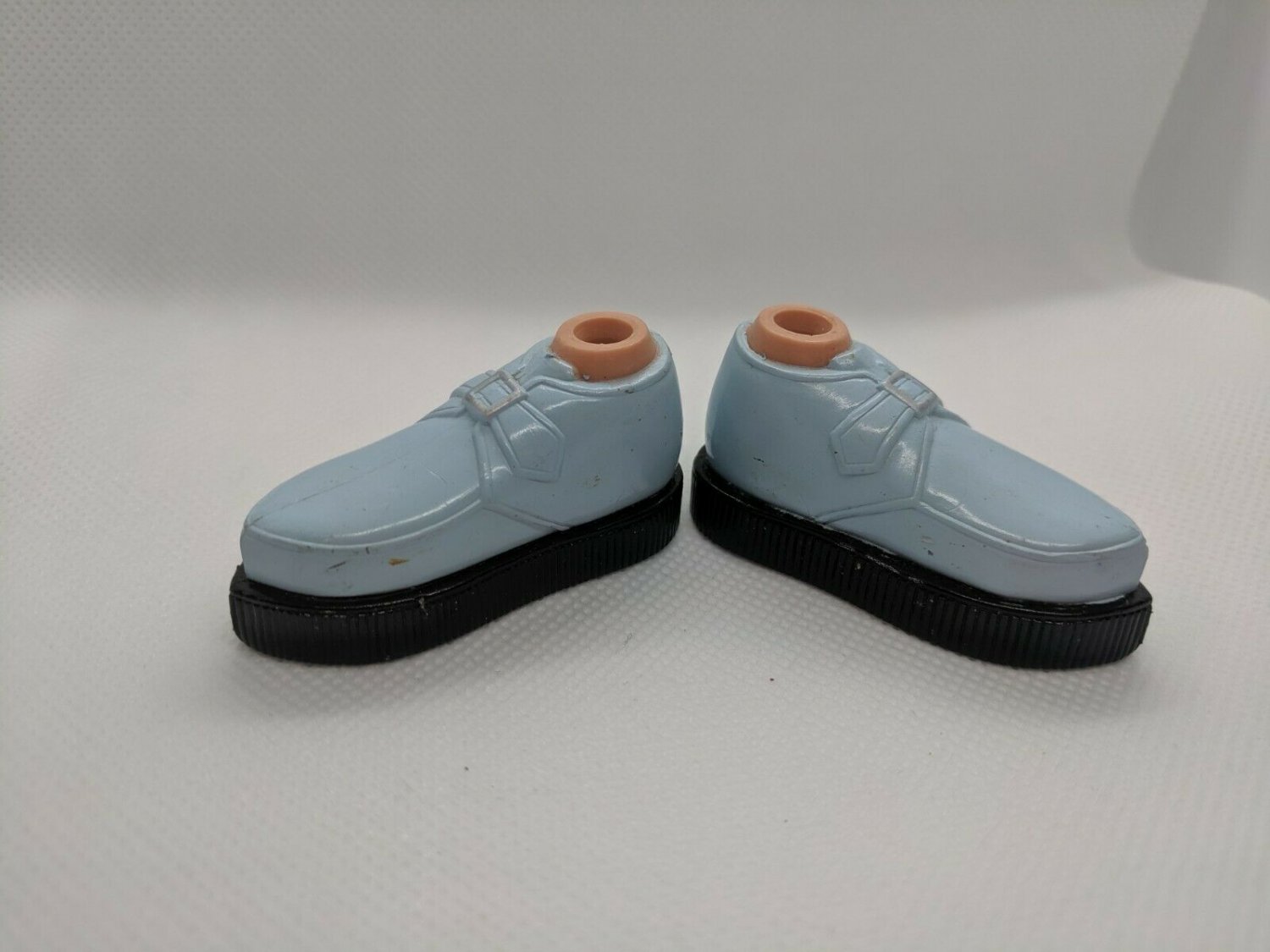 MGA Bratz Boyz Boy Light Blue & Black Replacement Pair of Shoes