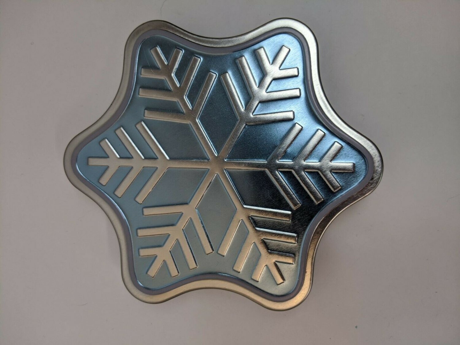 Amazon Gift Card Holder Snowflake TIN ONLY